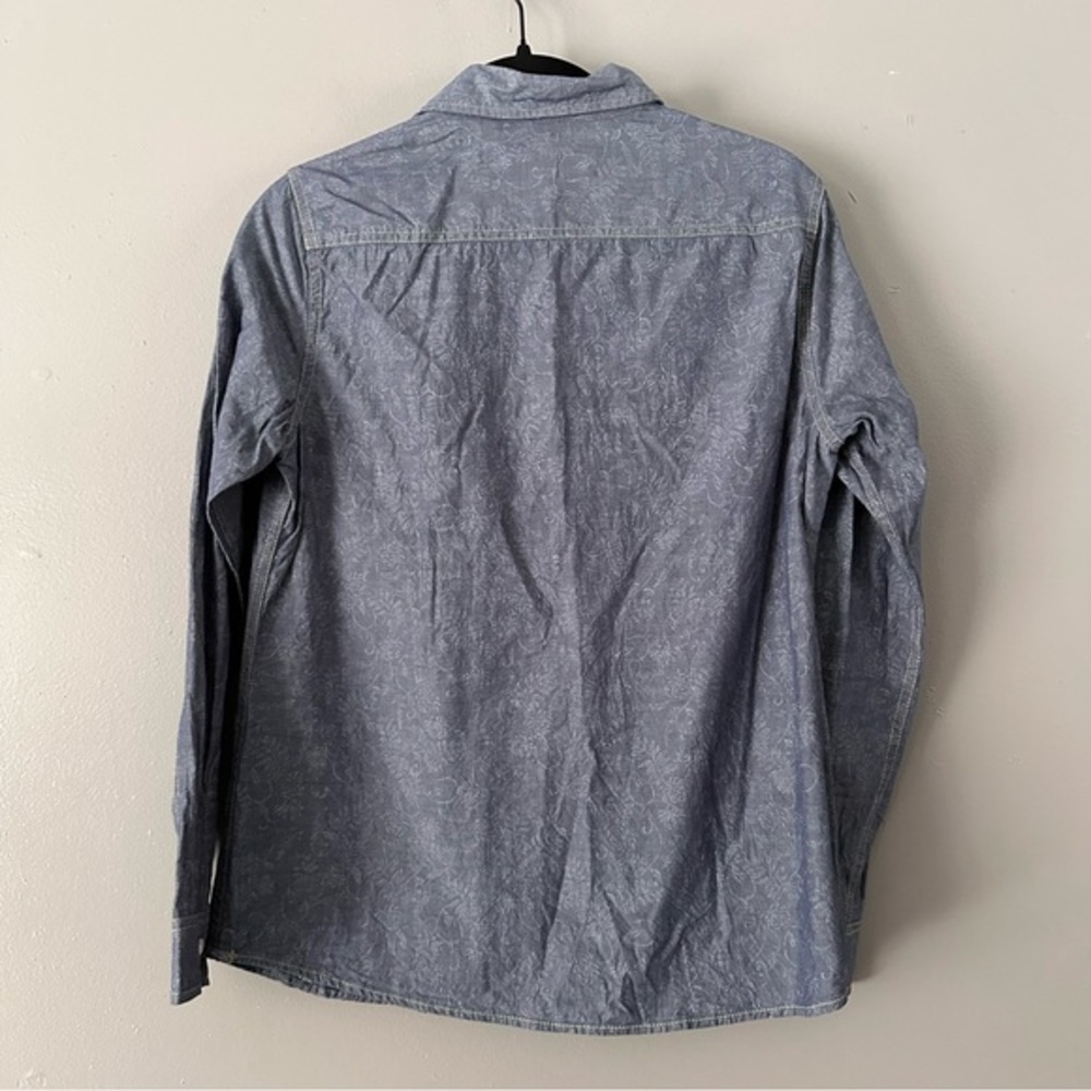 Weatherproof Chambray Button Down Top | Blue‎ Chambray - Picture 9 of 10